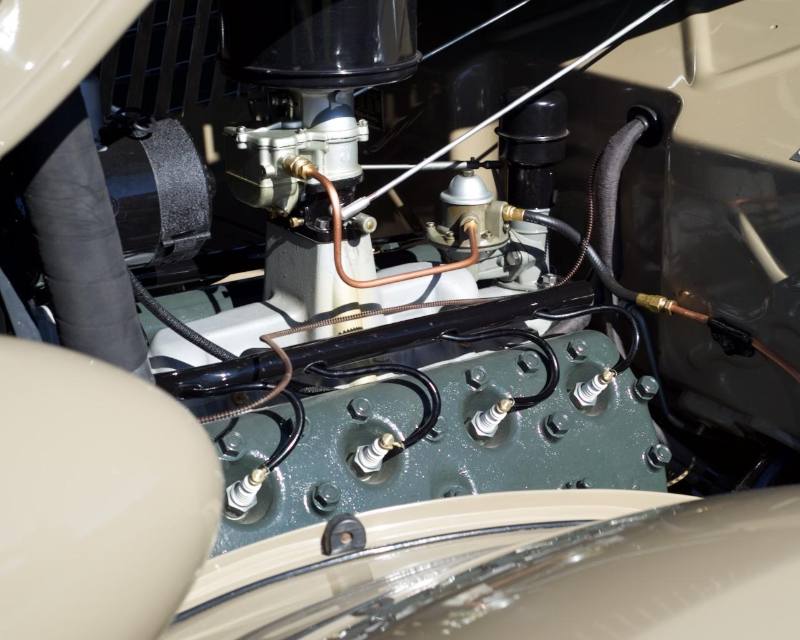 Flathead V8 in the '35 Ford 3-window